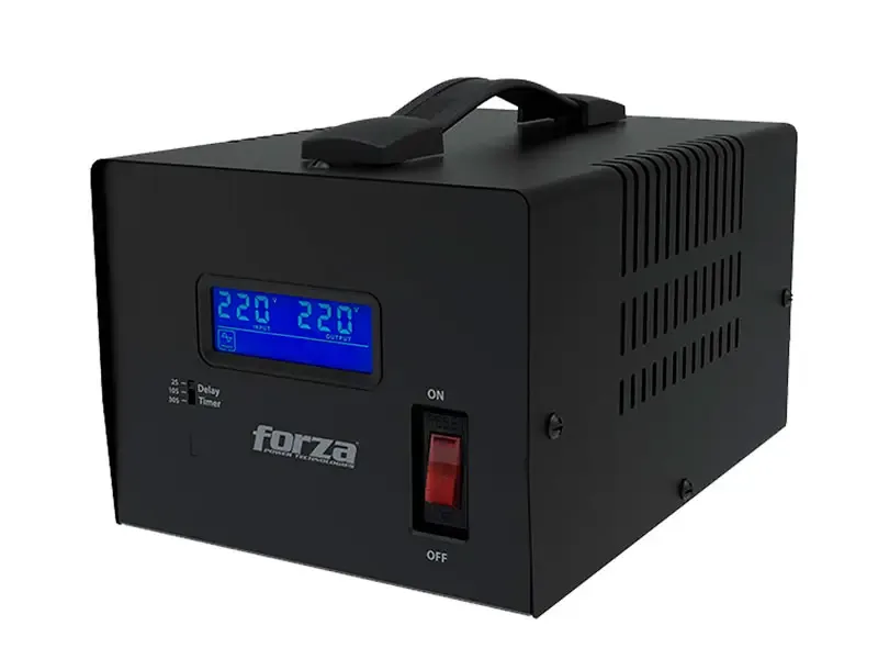 Estabilizador Forza 6000VA (3000w)  FVR-6002 Nema 5-15P