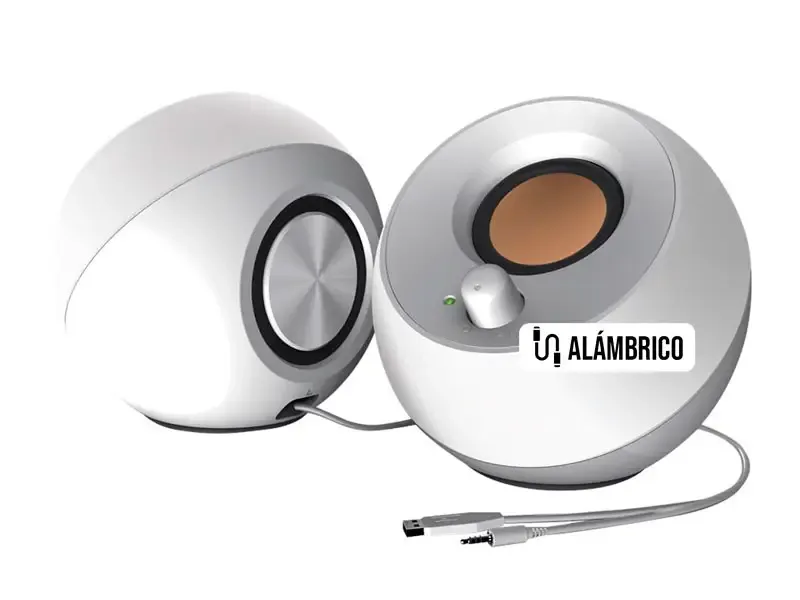 Parlante Creative Pebble 2.0  4.4watts 3.5 mm White